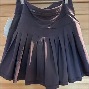 Lululemon Circuit Breaker Skirt ll (Tall)